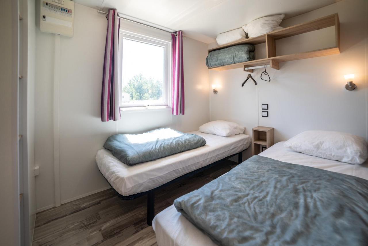 Camping Du Sevron Saint-Etienne-du-Bois  Exteriér fotografie