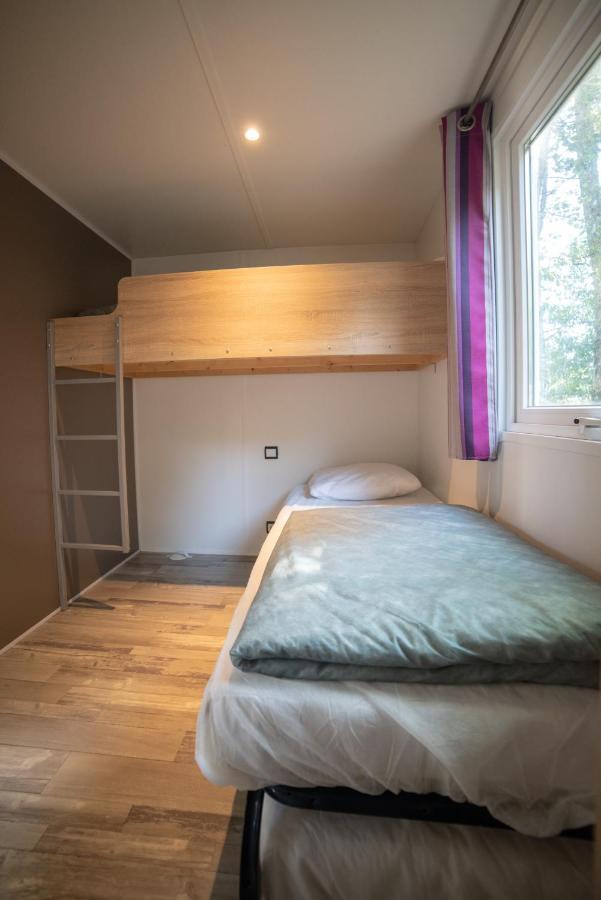 Camping Du Sevron Saint-Etienne-du-Bois  Exteriér fotografie